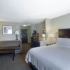 Отель Holiday Inn Express N Suites West - I-65, фото 6