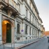 Отель Easyhomes Duomo Suites And Apartments в Милане