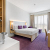 Отель Premier Inn Dubai Ibn Battuta Mall, фото 7