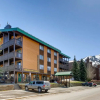 Отель Evergreen - 2 Br Condo, фото 1