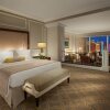 Отель Intercontinental Alliance Resorts The Venetian Macao Отель Intercontinental Alliance Resorts The Venetian Macao в Макао