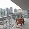 Отель Executive 2 Bedroom Condo Across CN Tower, фото 32