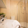 Отель Stayzo Stylish Accommodation in Southampton 10, фото 7