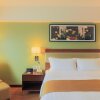 Отель Holiday Inn & Suites Makati, an IHG Hotel, фото 32