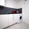 Отель Lovely Studio Flat, Free Parking-near City Centre, фото 8
