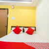 Отель OYO 11842 Hotel Sri Sai Grand Inn, фото 10