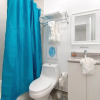 Отель Newly Renovated 1 Bedroom Apt Designer Unit # 3, фото 10