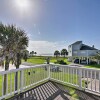 Отель Galveston Family Getaway, 1 Block to Beach!, фото 22