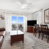 Отель 2br/2ba Sleeps 8, Beachfront w/ Pool, фото 4