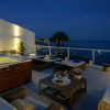 Отель Casa Latino - Oceanfront - Luxury & Charming villa- Jacuzzi at Rooftop, фото 17
