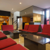 Отель RedDoorz near Jalan Sudirman Padang, фото 13