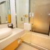 Отель Borrman Hotel Gaozhou Fuqian Road, фото 3