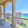 Отель Pensacola Beach Penthouse w/ View + Pool Access!, фото 8