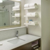 Отель Hampton Inn & Suites Jackson-Coliseum, фото 9