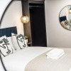 Отель Host Apartments Stylish Seel Street Quarters, фото 13