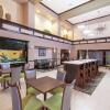 Отель Hampton Inn & Suites Galveston, фото 33