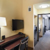 Отель Comfort Suites DFW Airport, фото 38