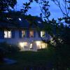 Отель Chambres D'hôtes Villa de Vienne-en-arthies в Вьен-ан-Арти