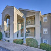 Отель Branson Condo w/ Balcony, Near Silver Dollar City!, фото 1