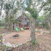 Отель Pet-friendly Wimberley Cabin w/ Fire Pit & Hot Tub, фото 11