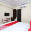 Отель OYO Flagship 19770 Hotel Yatrik Inn, фото 4