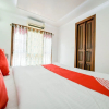 Отель OYO 13589 HouseBoat My Trip Deluxe 4 BHK Private, фото 2