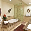 Отель Slopeside 3 Bedroom Platinum-rated Residence at Golden Peak, Steps to Vail Village, фото 12