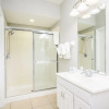 Отель Beautiful Townhome, Vista Cay, Near Parks! 4018, фото 9