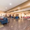 Отель Comfort Suites Grand Prairie - Arlington North, фото 3