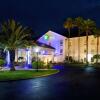 Отель Holiday Inn Express & Suites Port Charlotte, an IHG Hotel в Форт-Шарлотте