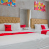 Отель RedDoorz Premium @ The Batik Hotel Moh. Toha, фото 13