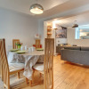Отель Light and Spacious Cottage, Located in the Pleasant Centre of Brighton, фото 10