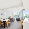 Отель Luxury Surfers Paradise Residences, фото 9
