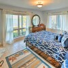 Отель Luxurious Oceanfront Flanders Bay Home w/ Kayaks!, фото 6