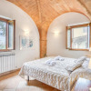 Отель Amazing Home in Montaione With 6 Bedrooms and Wifi, фото 4