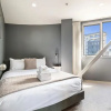 Отель Downtown Auckland Bliss - 2Br Apartment, фото 3