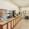 Отель Hawthorn Extended Stay by Wyndham Bloomington, фото 10