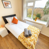 Отель Pierocks Carver Entire House, Free Parking and Wi-fi in High Wycombe, фото 2