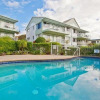 Отель Home Away From Home With Sweeping Ocean Views Unit 12 60 Peregian Esplanade, фото 9