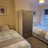 Отель Lovely, Large 3 - Bedroom House in Preston, фото 5