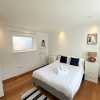 Отель Prime Location- Detached Clifton Home With Parking, фото 13