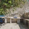 Отель Karavos View - A Unique Artists' Hideaway Paradise, фото 4