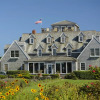 Отель The Castle B&B on Silver Lake Harbor, фото 27