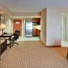 Отель Newmarket Hotel & Suites, фото 4