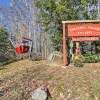 Отель Fresh & Retro Chalet: Fire Pit, 4 Min to Gore Mtn, фото 3