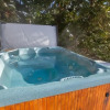 Отель Snow Creek Cabins by Fernie Lodging Co., фото 16