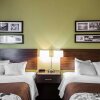 Отель Sleep Inn & Suites, фото 11