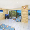 Отель Golden Shores U8, 21 Landsborough Parade, фото 8