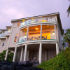 Отель Hale Honu - Spectacular Oceanfront Home w/ central A/C Wading Pool & Hottub, фото 1
