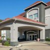 Отель La Quinta Inn & Suites by Wyndham I-20 Longview South в Лонгвью